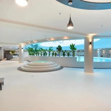 Hanza Tower Sky-20 Spa Pool & Jacussi & Sauna * Szczecin